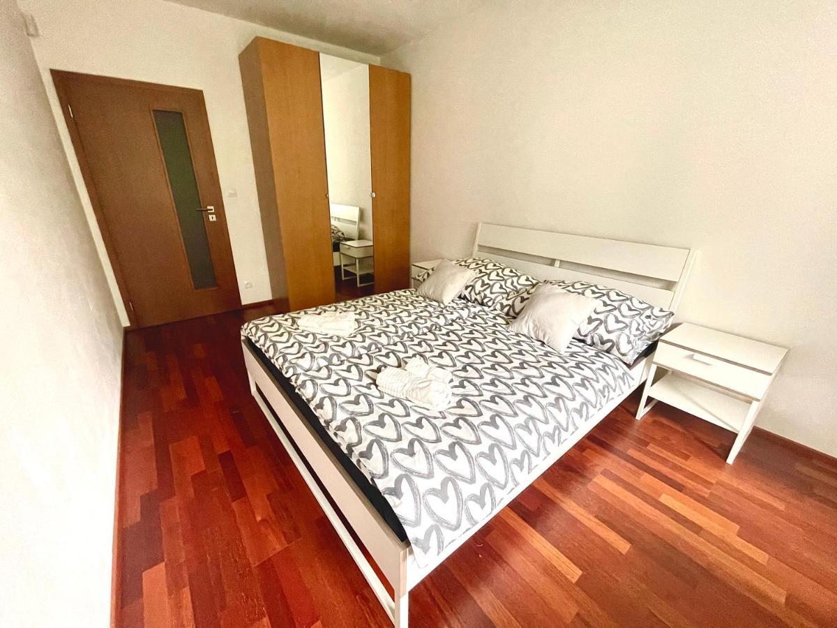 Centrum Park Apartment+ Praga Zewnętrze zdjęcie